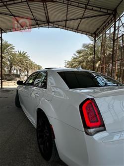 كرايسلر 300